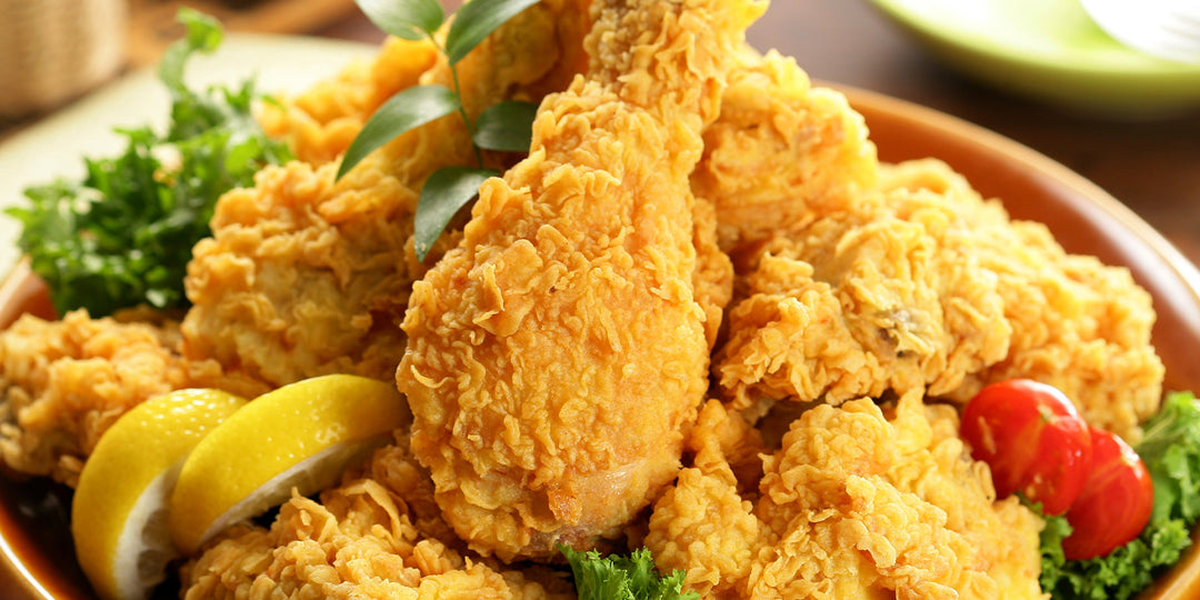 Knusprig gebratenes hähnchen